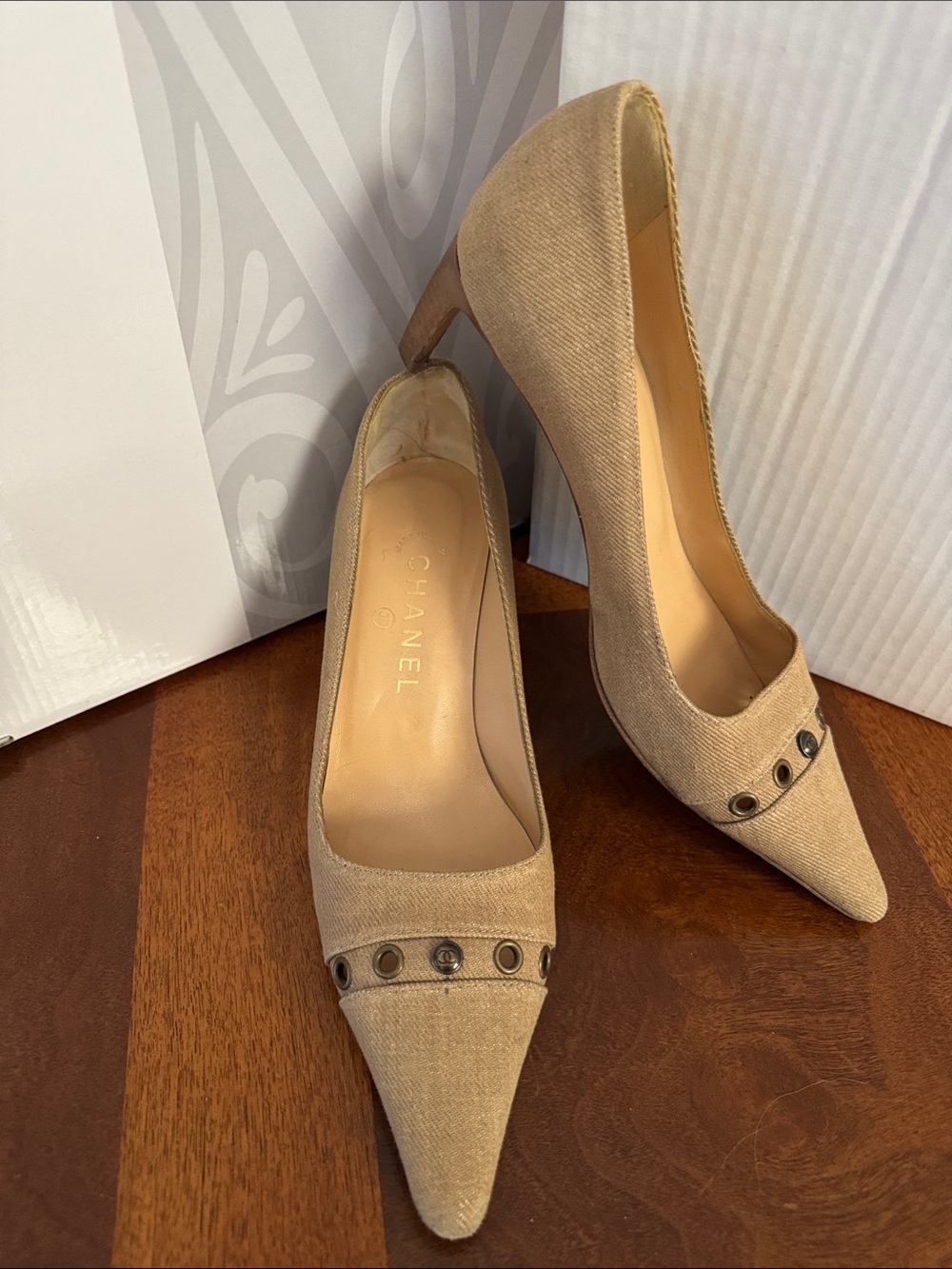 CHANEL Tan Pointed-Toe Grommet Pump